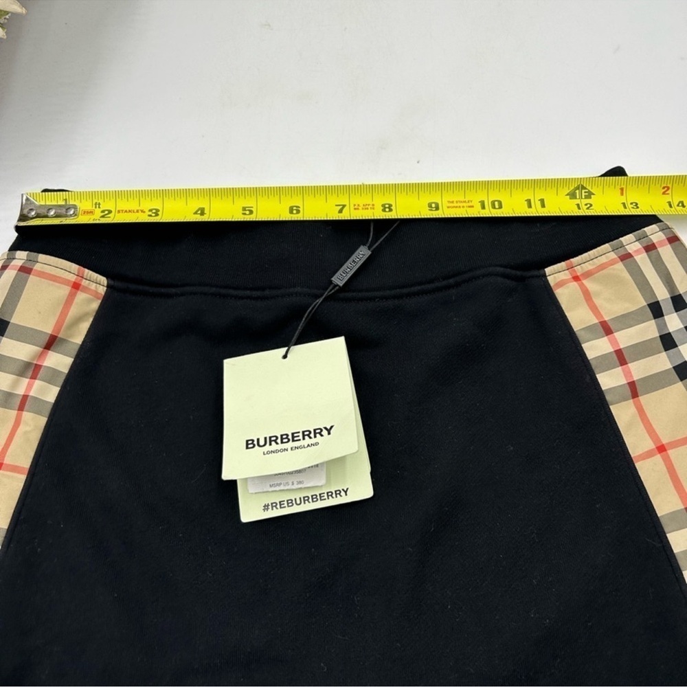 Burberry teen girls cotton check skirt. Size 14 fits extra small adults. - Picture 8 of 8